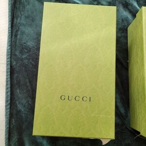 Gucci shoes